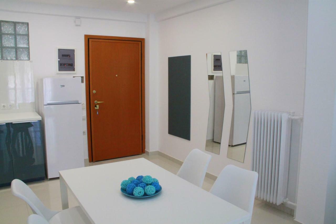 New Apartment Near Metro Larissis In The Centre Of Афины Экстерьер фото